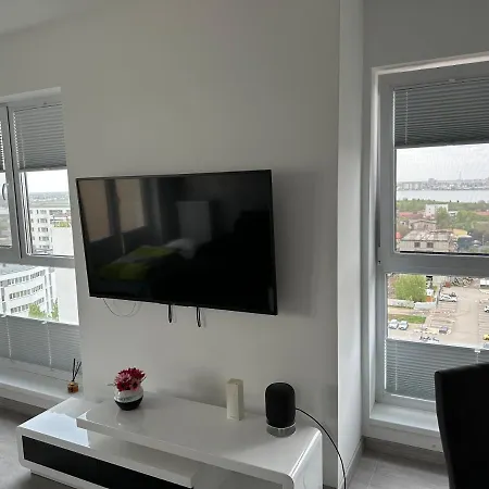 Апартаменты Fabulous Penthouse Lakeview W20 *