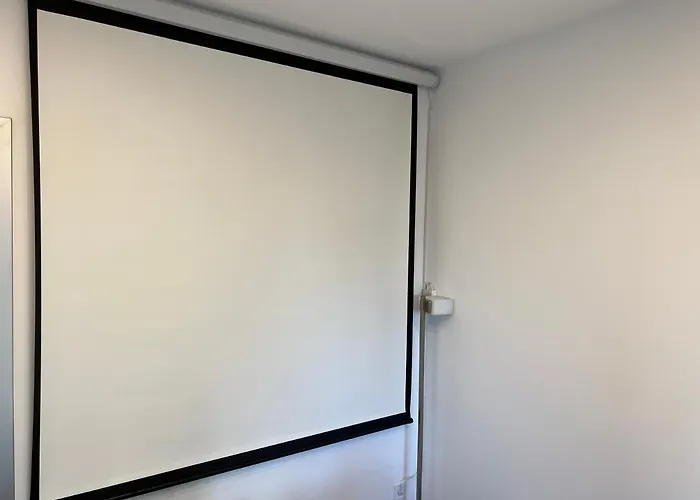 Fabulous Penthouse Lakeview W20 Бухарест