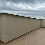 Fabulous Penthouse Lakeview W20 Apartment *