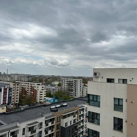 Fabulous Penthouse Lakeview W20