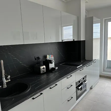 Fabulous Penthouse Lakeview W20 Boekarest