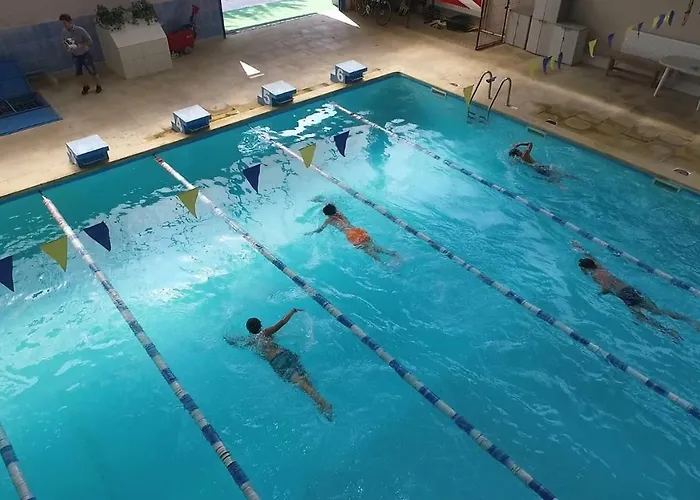 Fabulous Penthouse Lakeview W20 شقة بوخارست